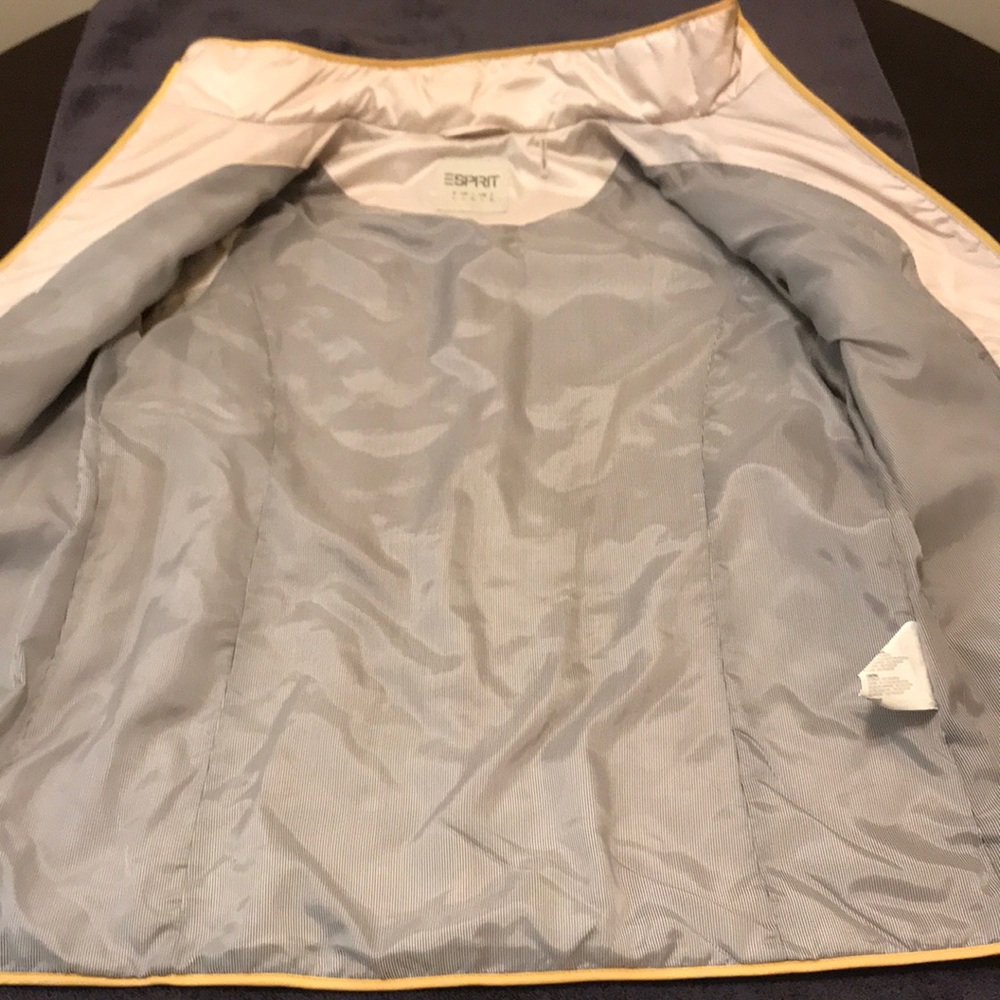 Lightweight Quilted Jacket - image 3